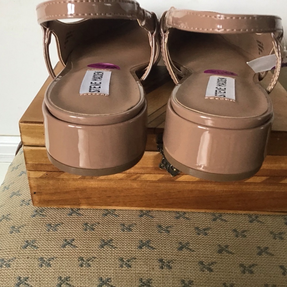 Steve Madden Allure Slingback PointToe 1”Heel FlatTan patent back toecap 8.5 NWT - Picture 6 of 7
